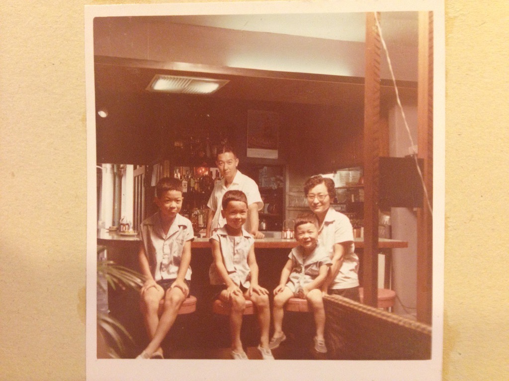 http://tanakanomeat.jp/images/old_family.jpg